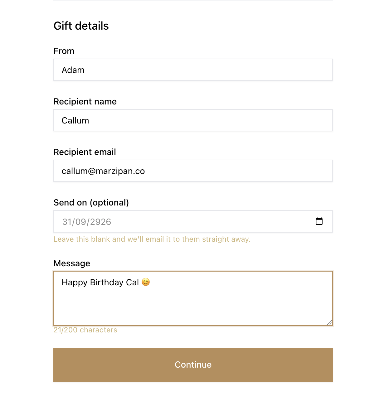 Screenshot of the gift options at the checkout, with a recipient, a message and a delivery date