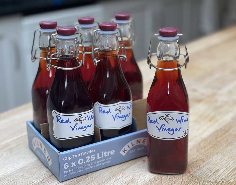 Domaine of the Bee Red Wine Vinegar - 25cl - NOT FOR SALE