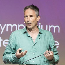 Justin Howard-Sneyd, MW